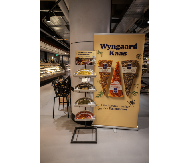 Stalen display - 4 laags